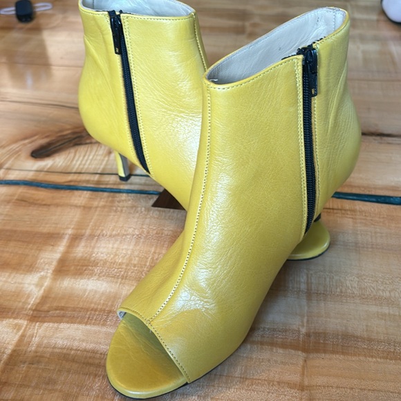 CLIZIA Booties AFRICA YELLOW LEATHER Size 39 Size 8 US - Picture 10 of 15